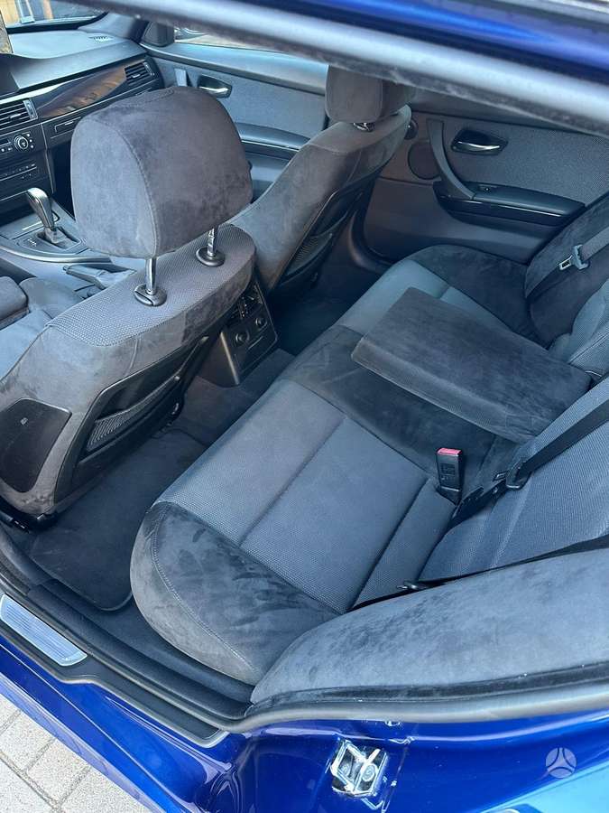 BMW 325, 3.0 l., wagon