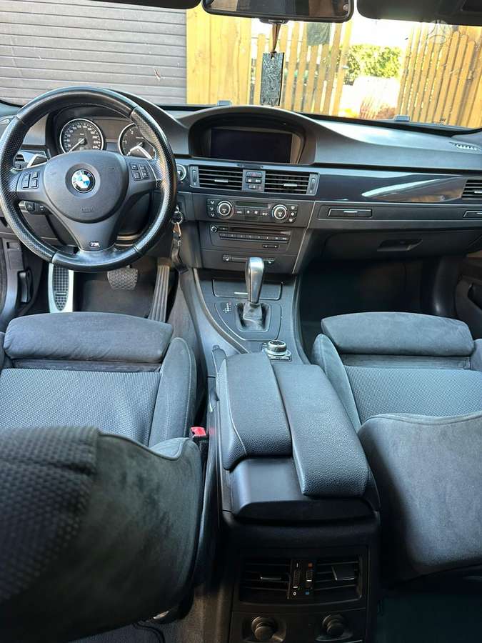 BMW 325, 3.0 l., wagon