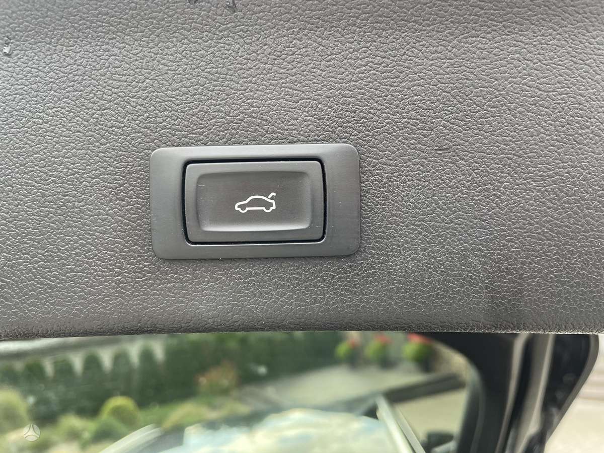 Audi A4, 2.0 l., universalas