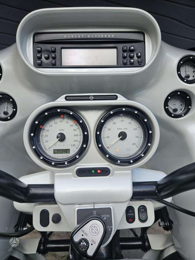 Harley-Davidson FLTR 1690cc, touring / sport touring