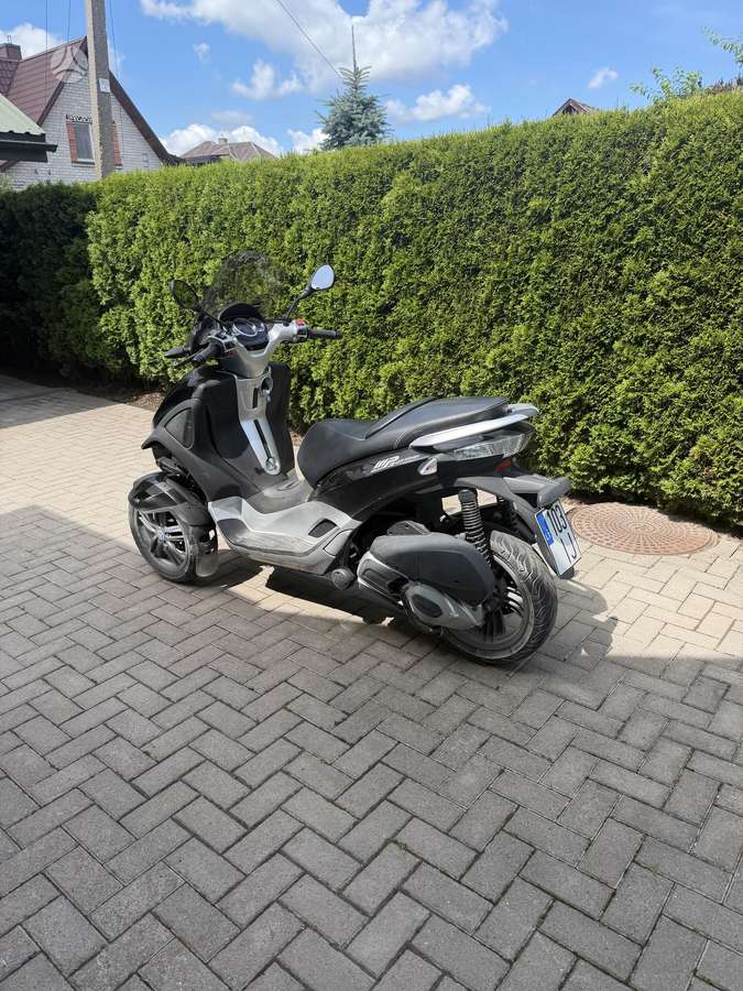 Piaggio MP3 300cc, мотороллеры / мопеды