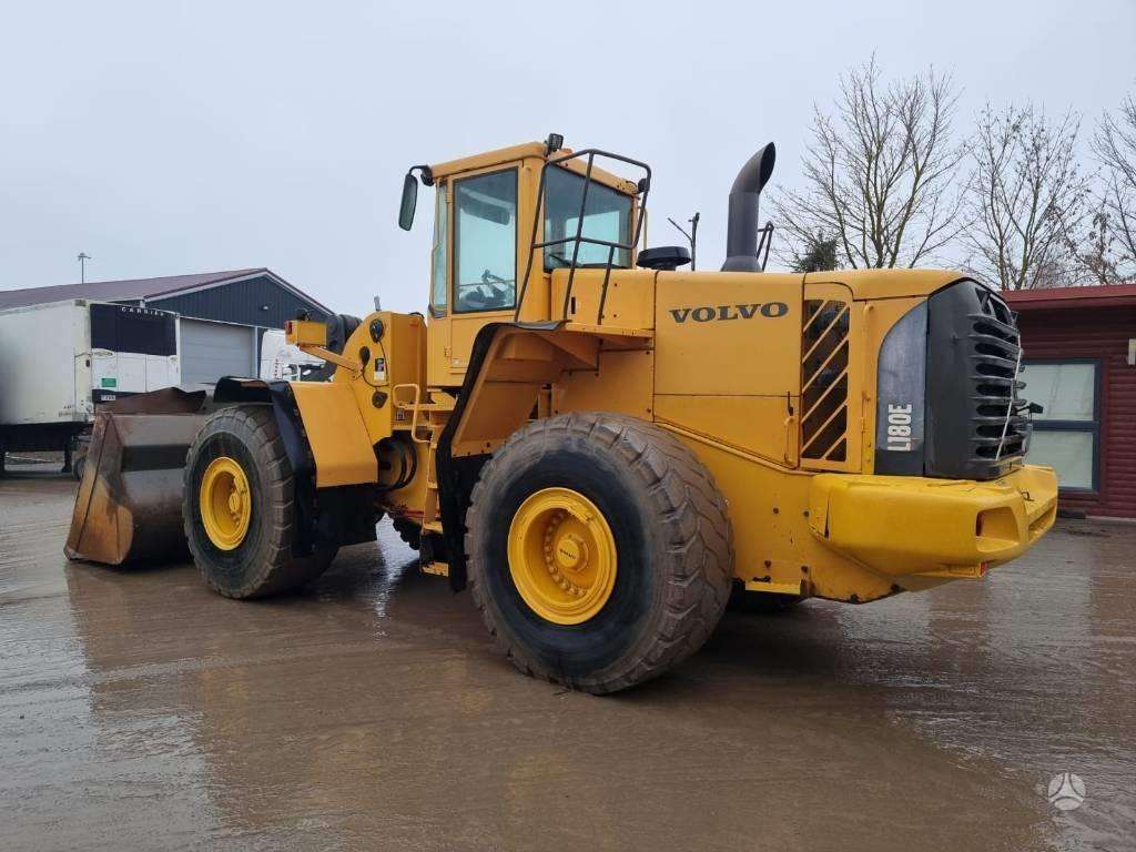 Volvo L180E, frontaliniai krautuvai