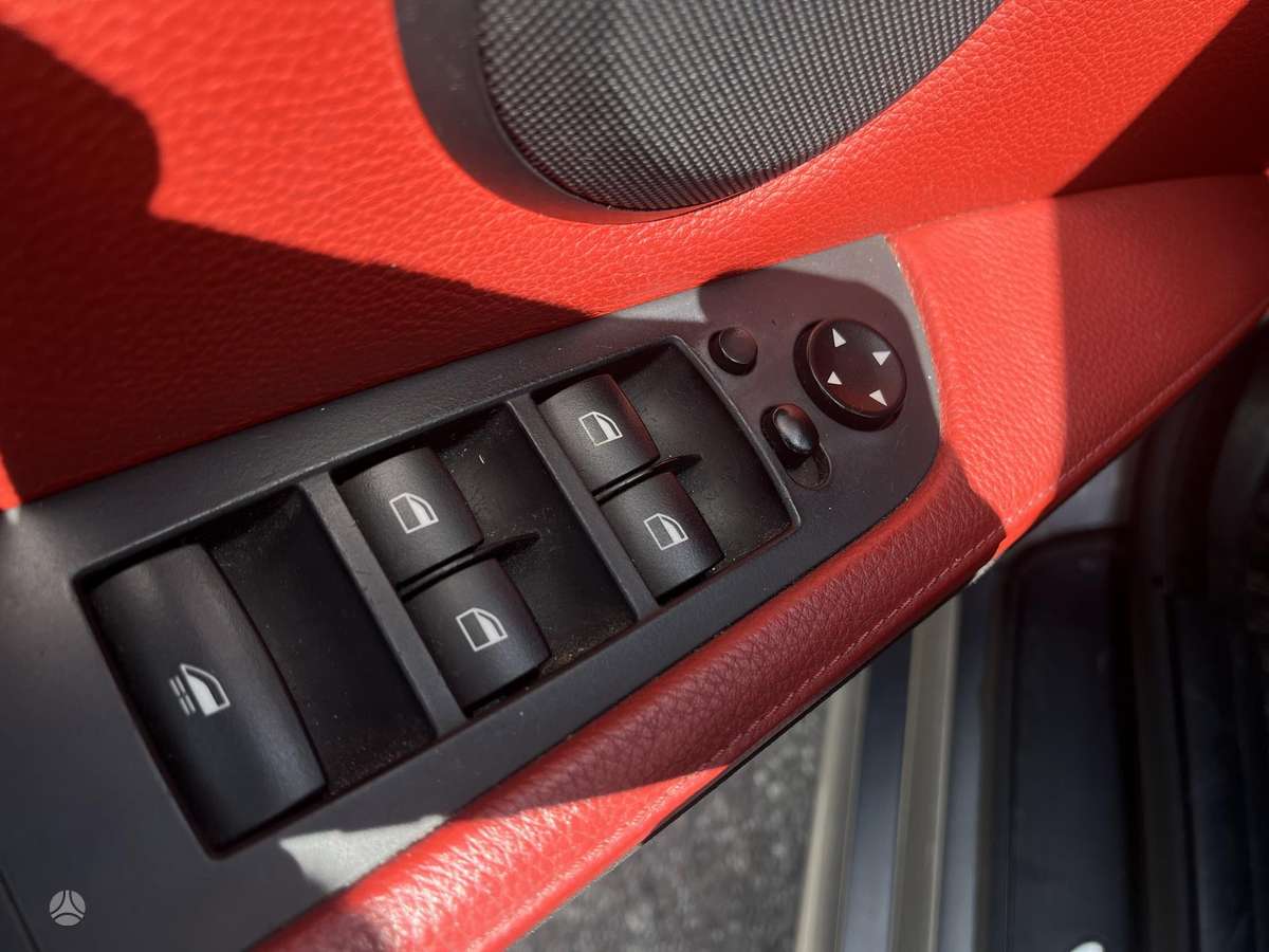 BMW 330, 3.0 l., Кабриолет