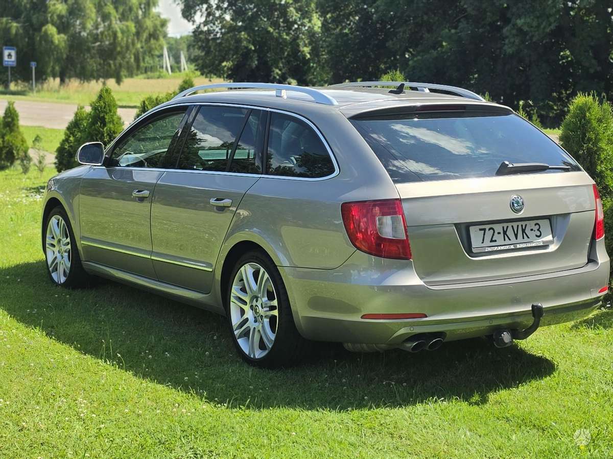 Skoda Superb, 2.0 l., Универсал