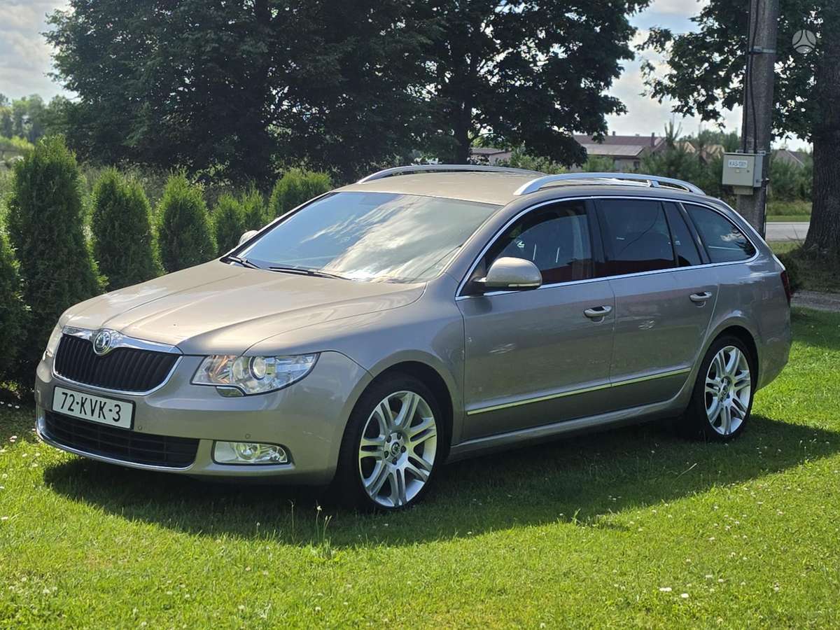 Skoda Superb, 2.0 l., wagon