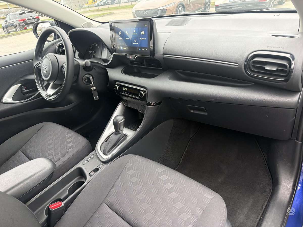 Mazda 2, 1.5 l., hatchback