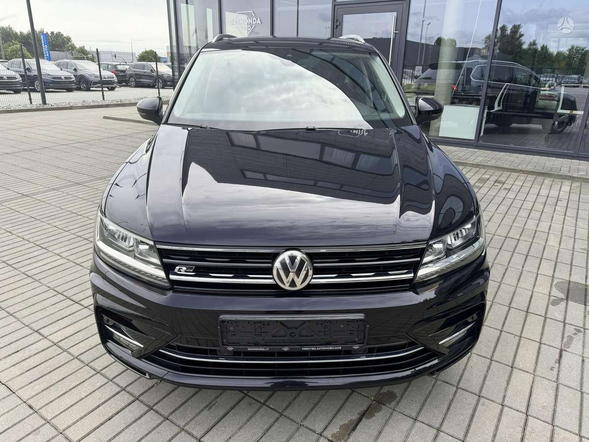Volkswagen Tiguan - 2