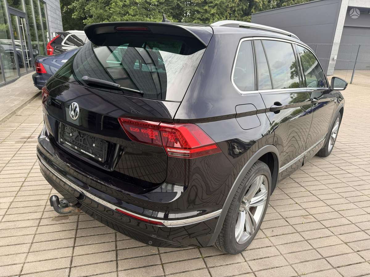 Volkswagen Tiguan - 4