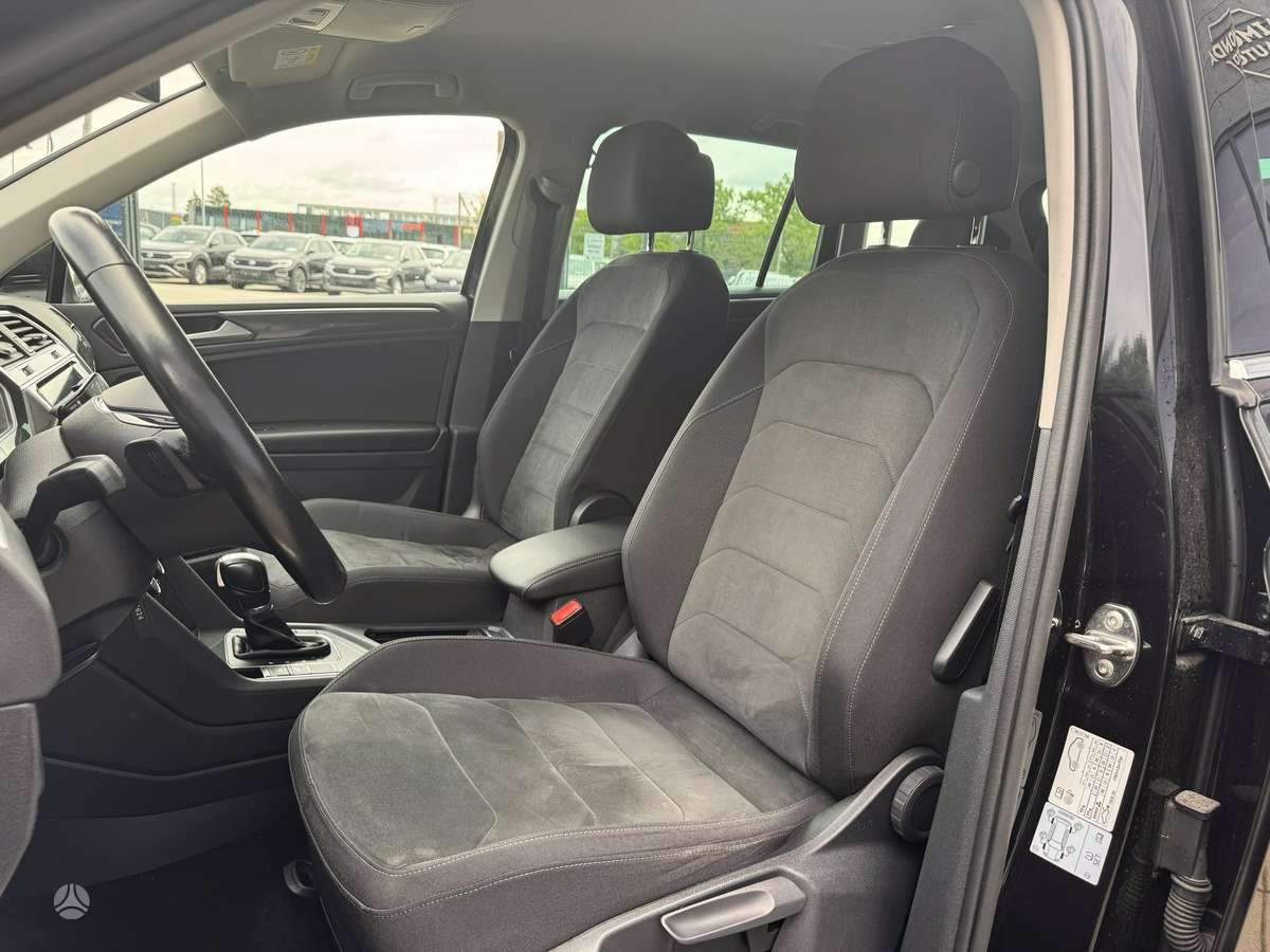 Volkswagen Tiguan - 8