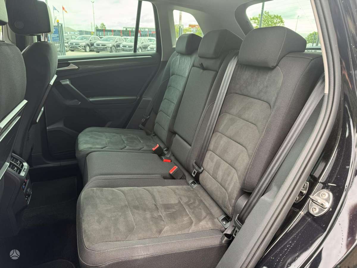 Volkswagen Tiguan - 9