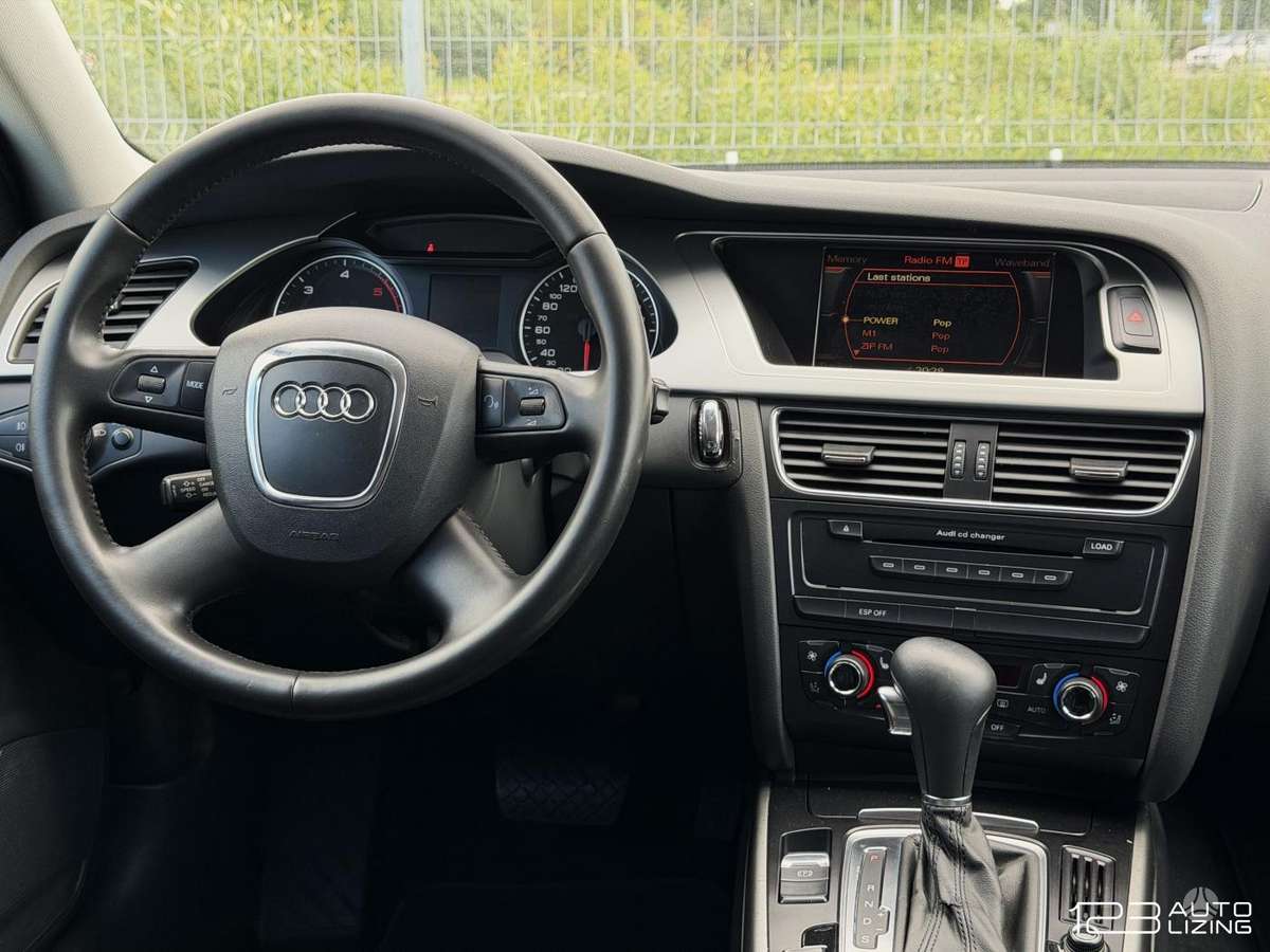 Audi A4, 2.0 l., universalas