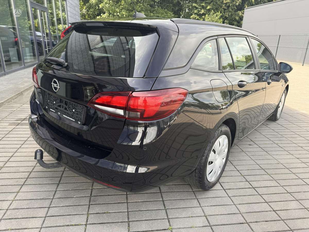 Opel Astra, 1.2 l., Универсал
