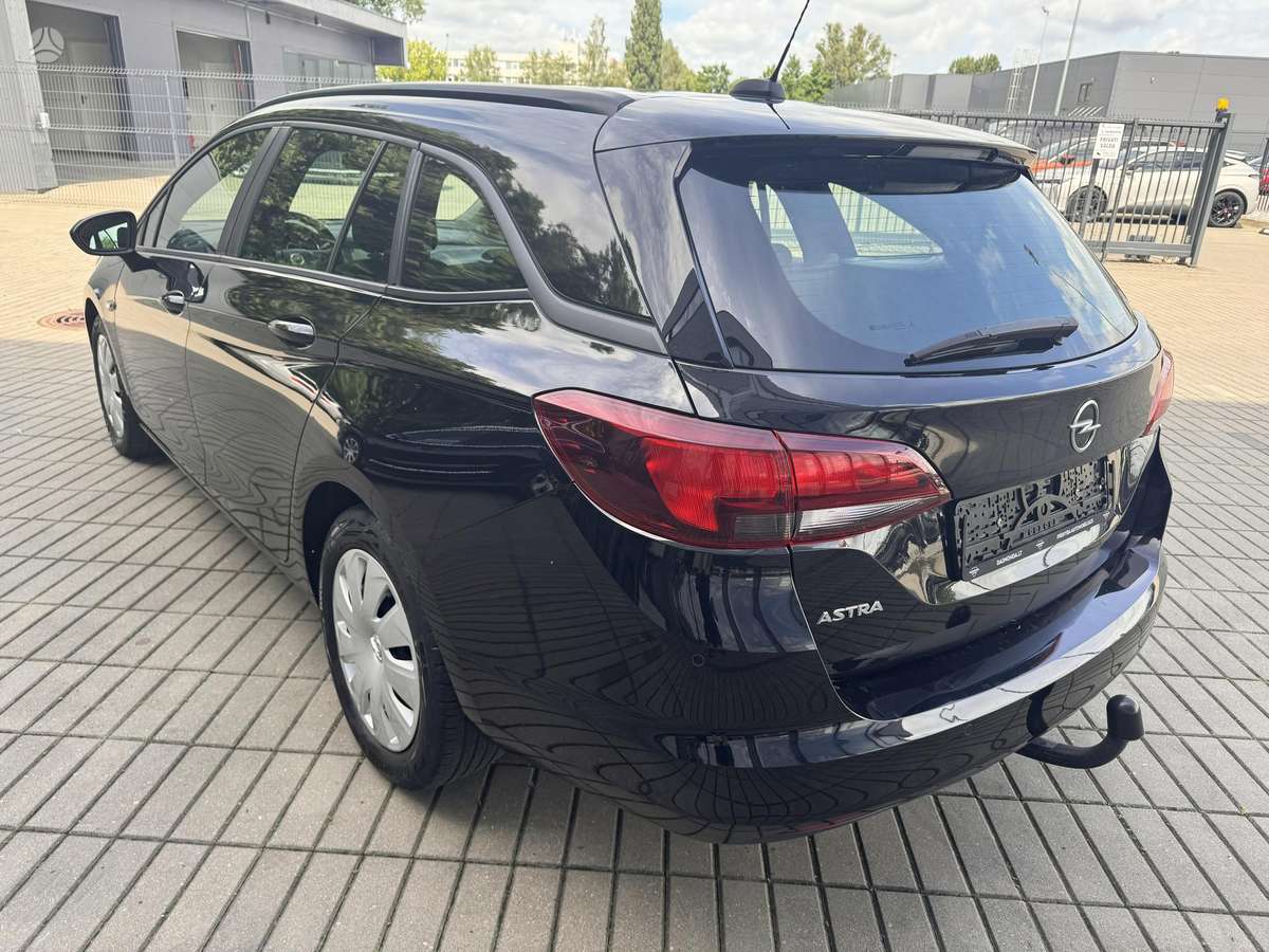 Opel Astra, 1.2 l., Универсал