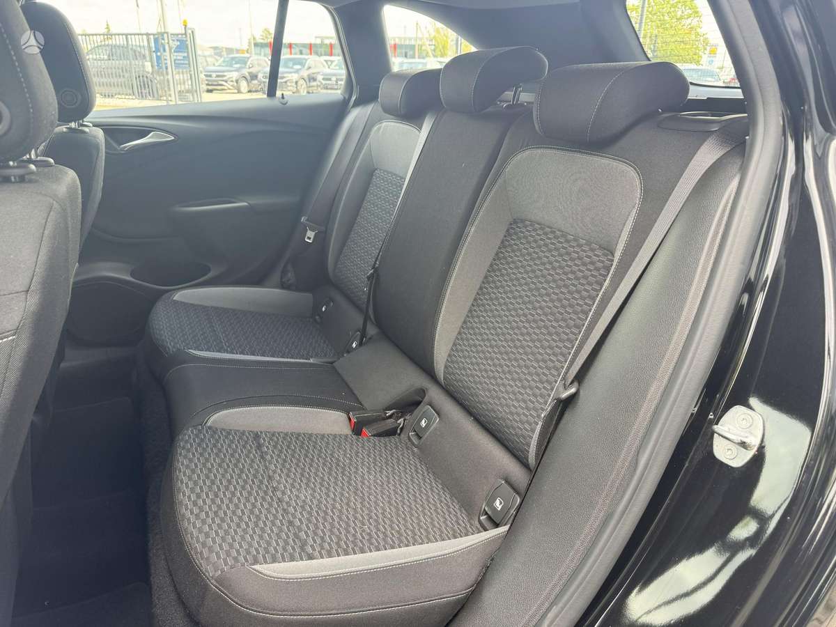 Opel Astra, 1.2 l., Универсал