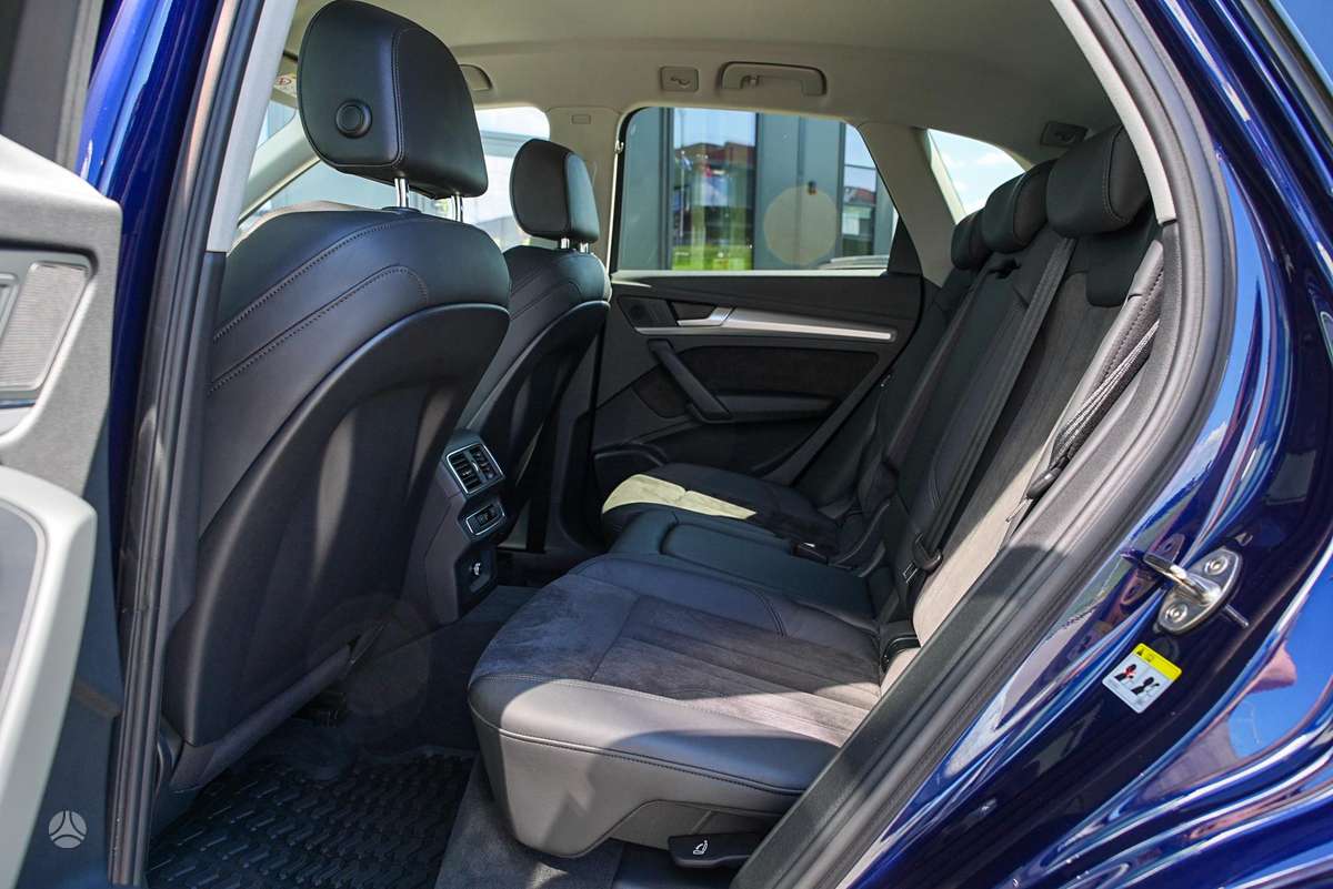 Audi Q5, 2.0 l., Внедорожник / Кроссовер