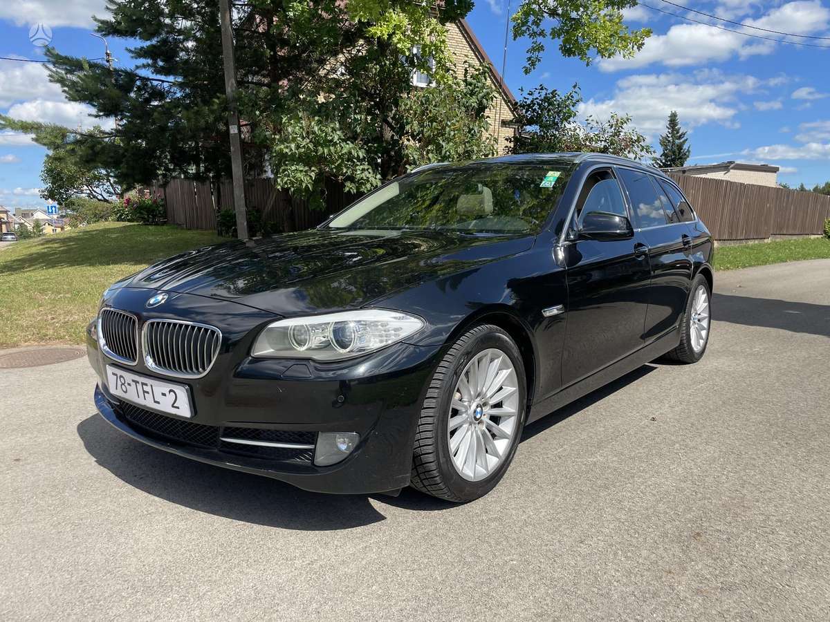 BMW 523, 3.0 l., Универсал