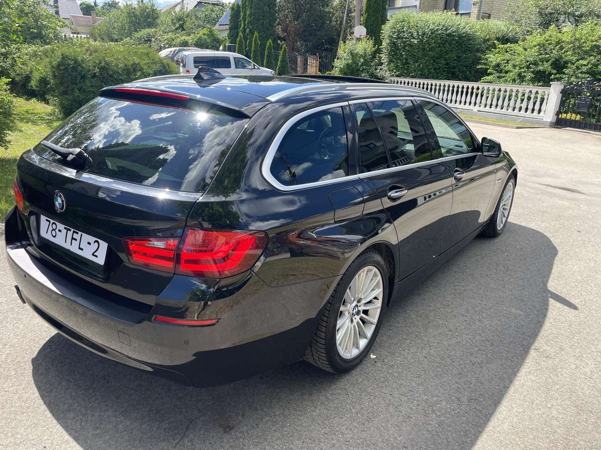 BMW 523, 3.0 l., wagon