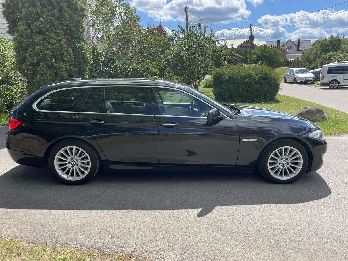 BMW 523, 3.0 l., wagon