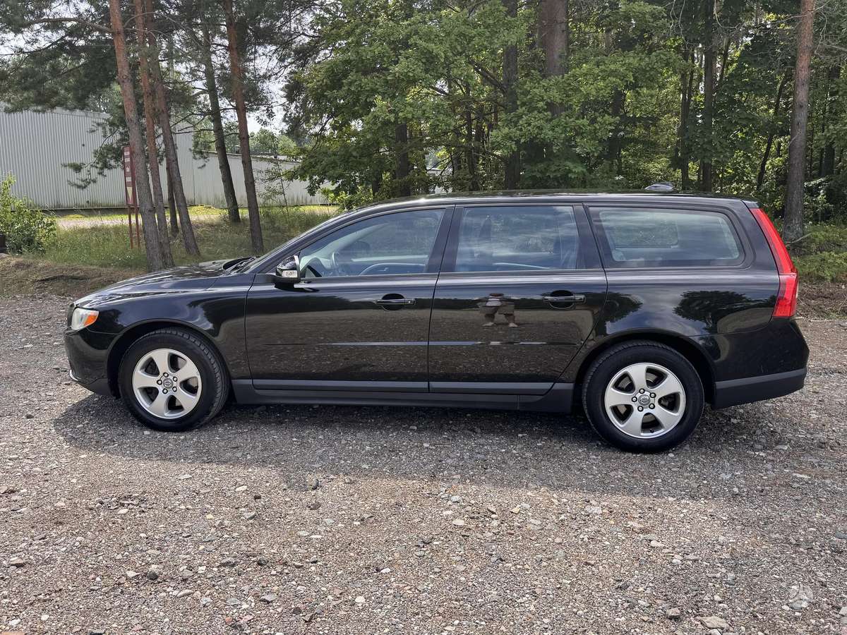 Volvo V70, 2.4 l., Универсал