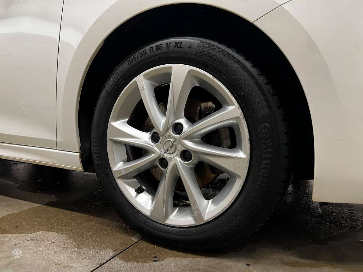 Opel Corsa, 1.2 l., hatchback