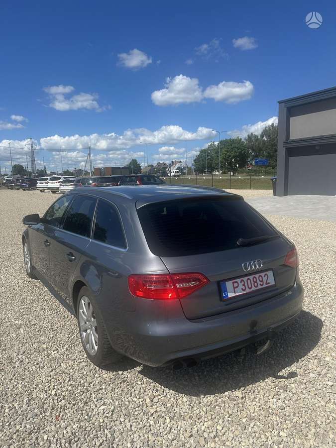Audi A4, 2.0 l., Универсал