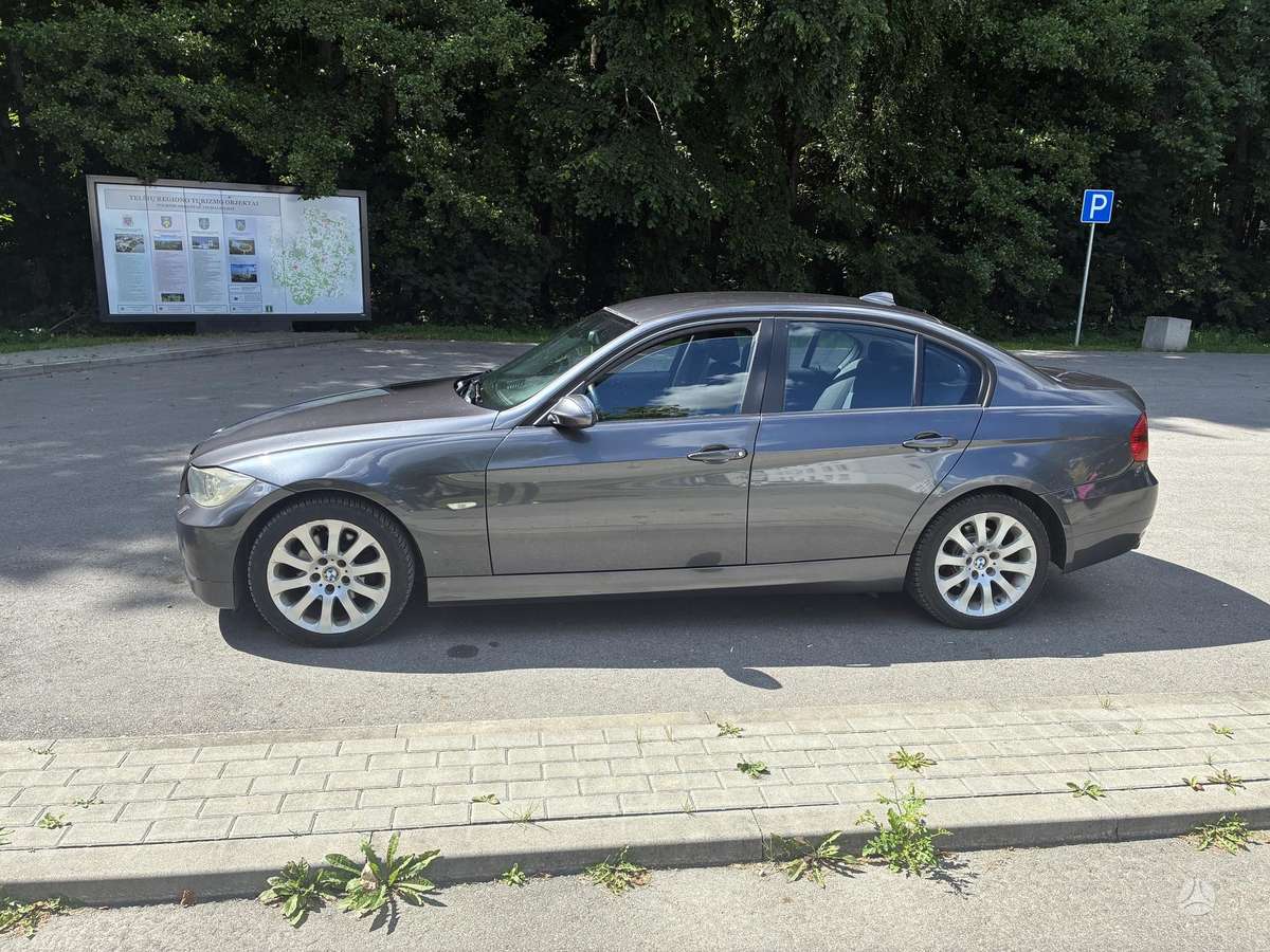 BMW 320, 2.0 l., sedanas
