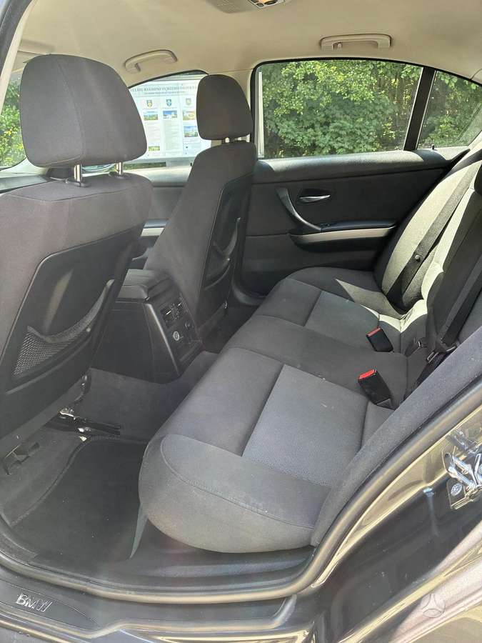 BMW 320, 2.0 l., sedanas