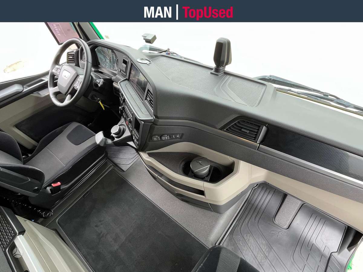 MAN TGX 18.520 4x4 HidroDrive (10571), single sleeper