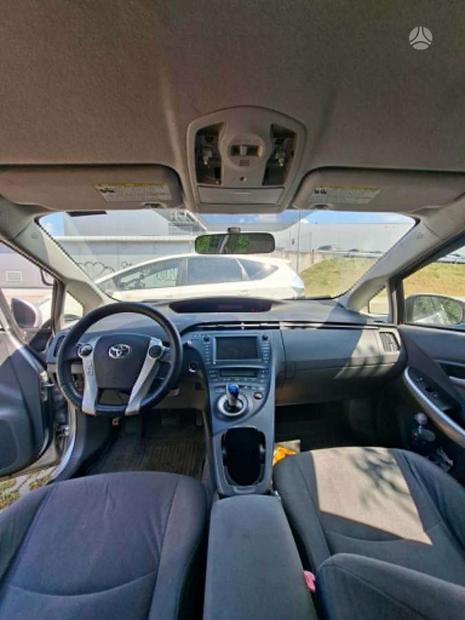 Toyota Prius - 1