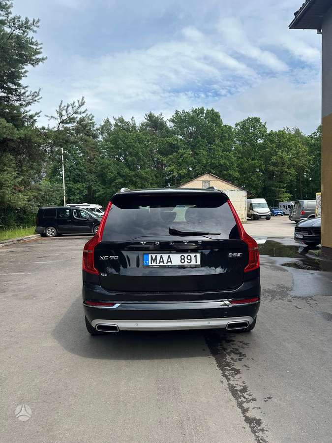Volvo XC90 - 4