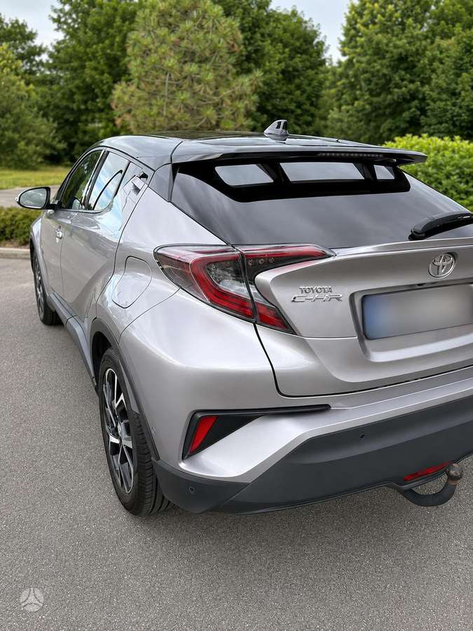 Toyota C-HR - 5