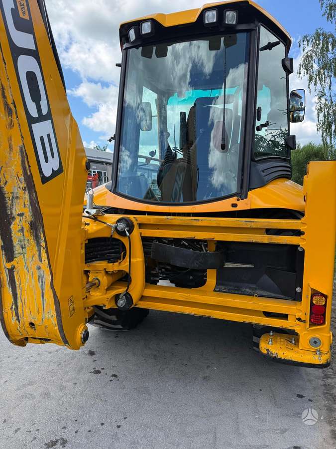 JCB 3CX, excavator loader