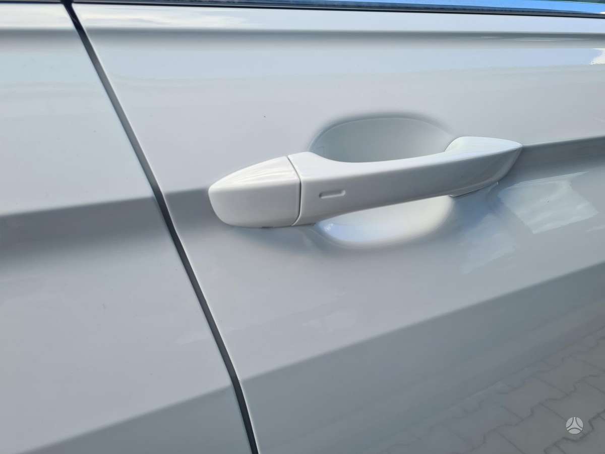 Volkswagen Tiguan Allspace - 10