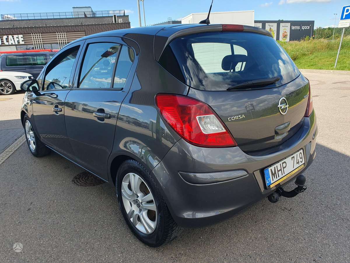 Opel Corsa, 1.3 l., hatchback
