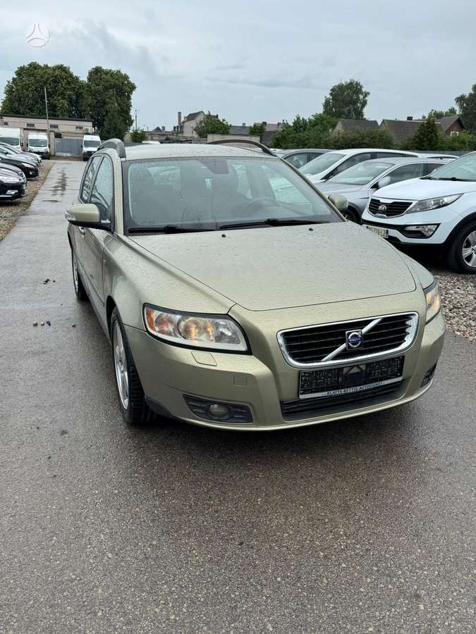 Volvo V50 - 3