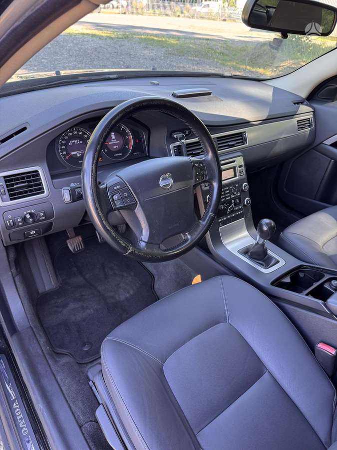 Volvo V70, 2.4 l., Универсал