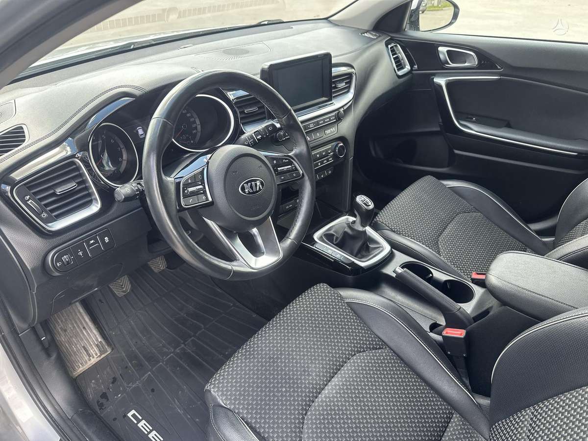 Kia Ceed, 1.0 l., Хэтчбек