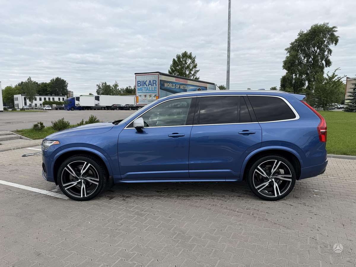 Volvo XC90 - 5
