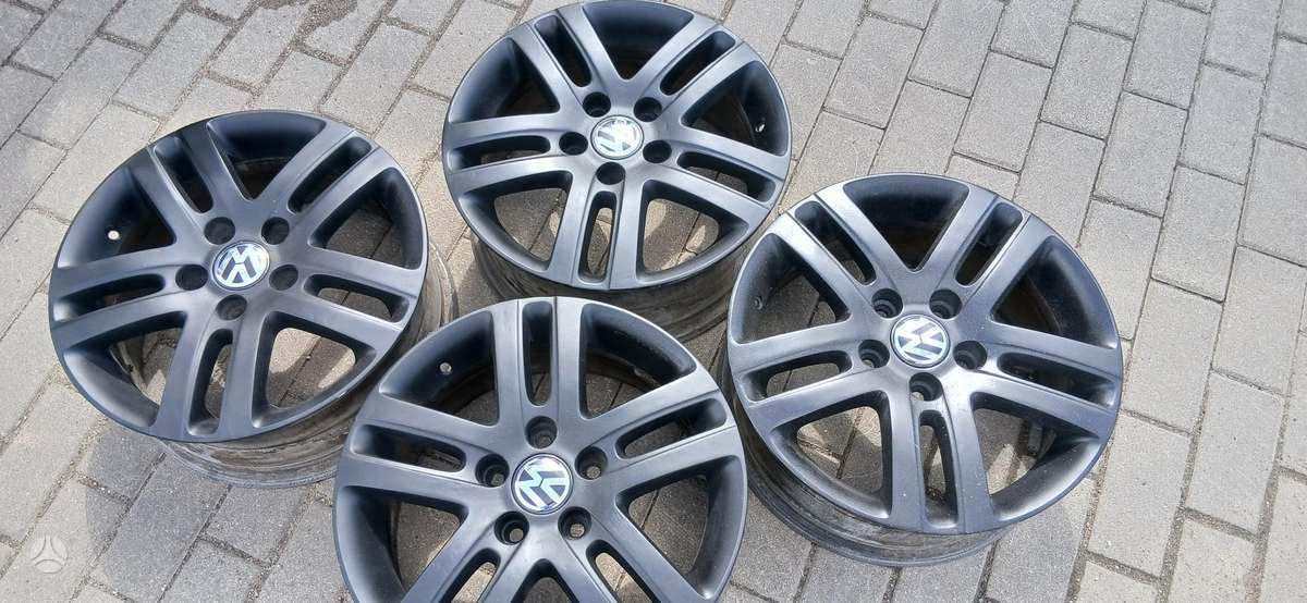 Volkswagen, light alloy, R16
