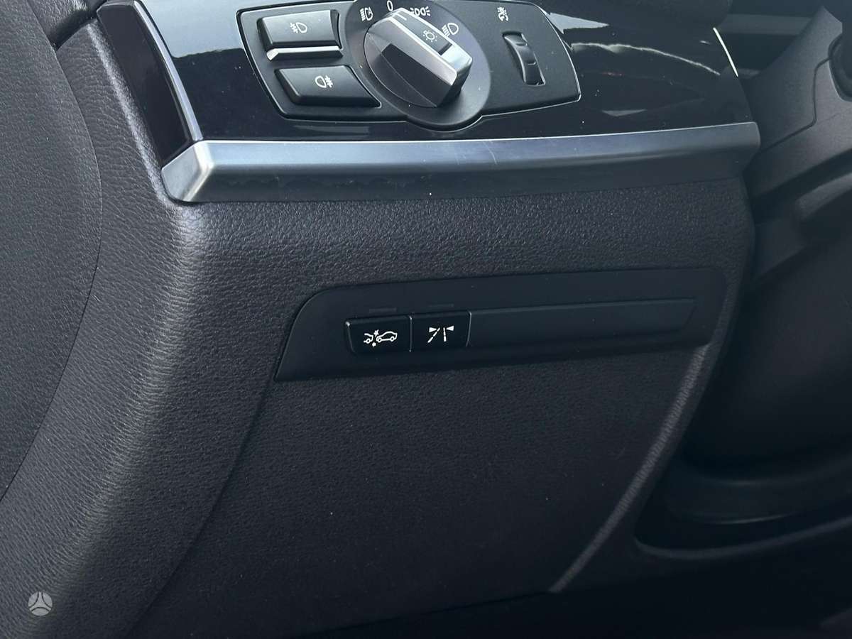 BMW X3, 3.0 l., off-road / crossover