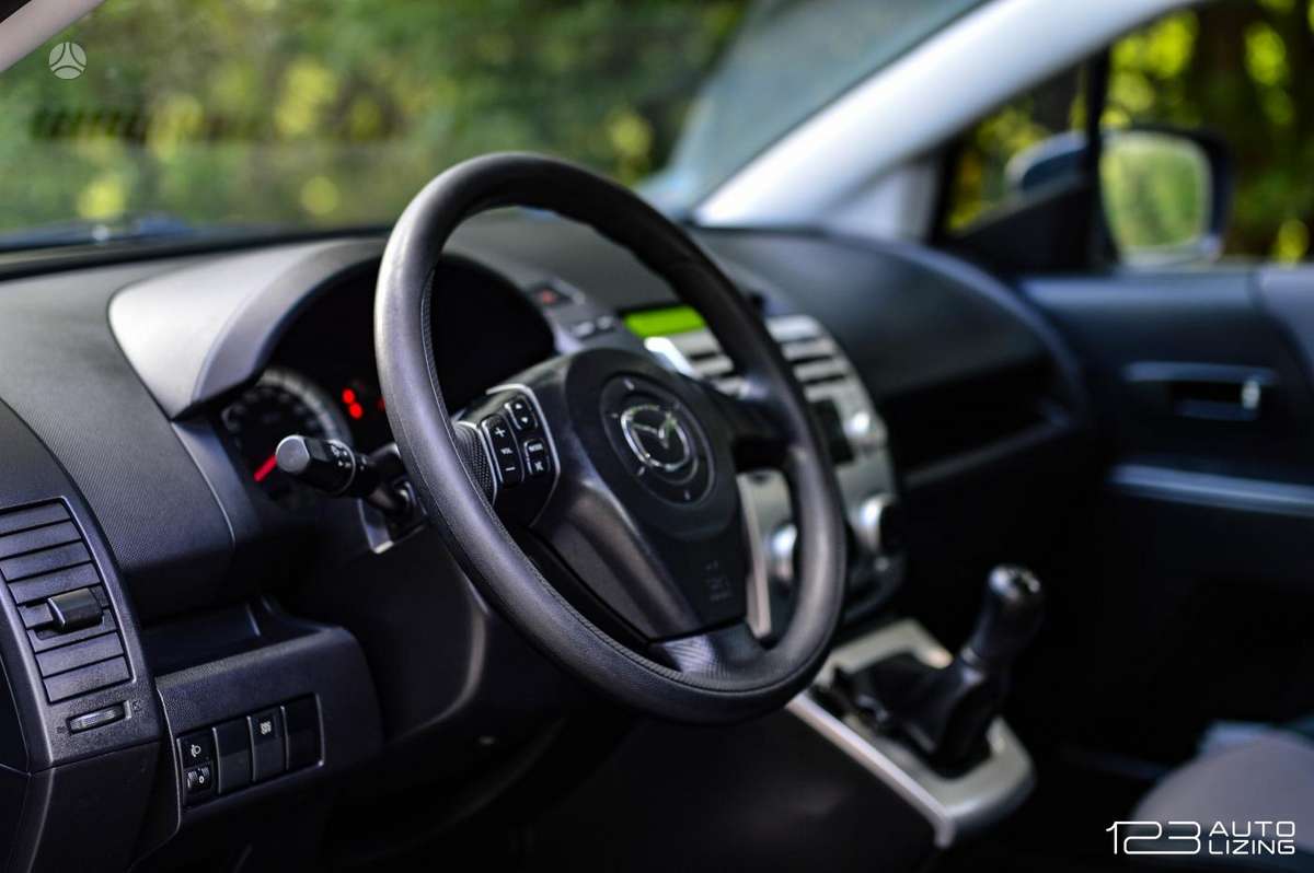 Mazda 5, 2.0 l., Минивэн