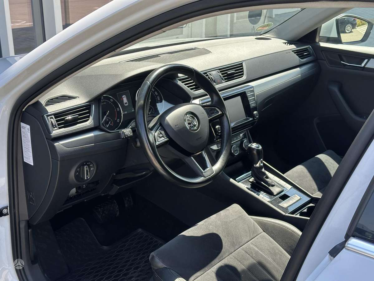 Škoda Superb - 4