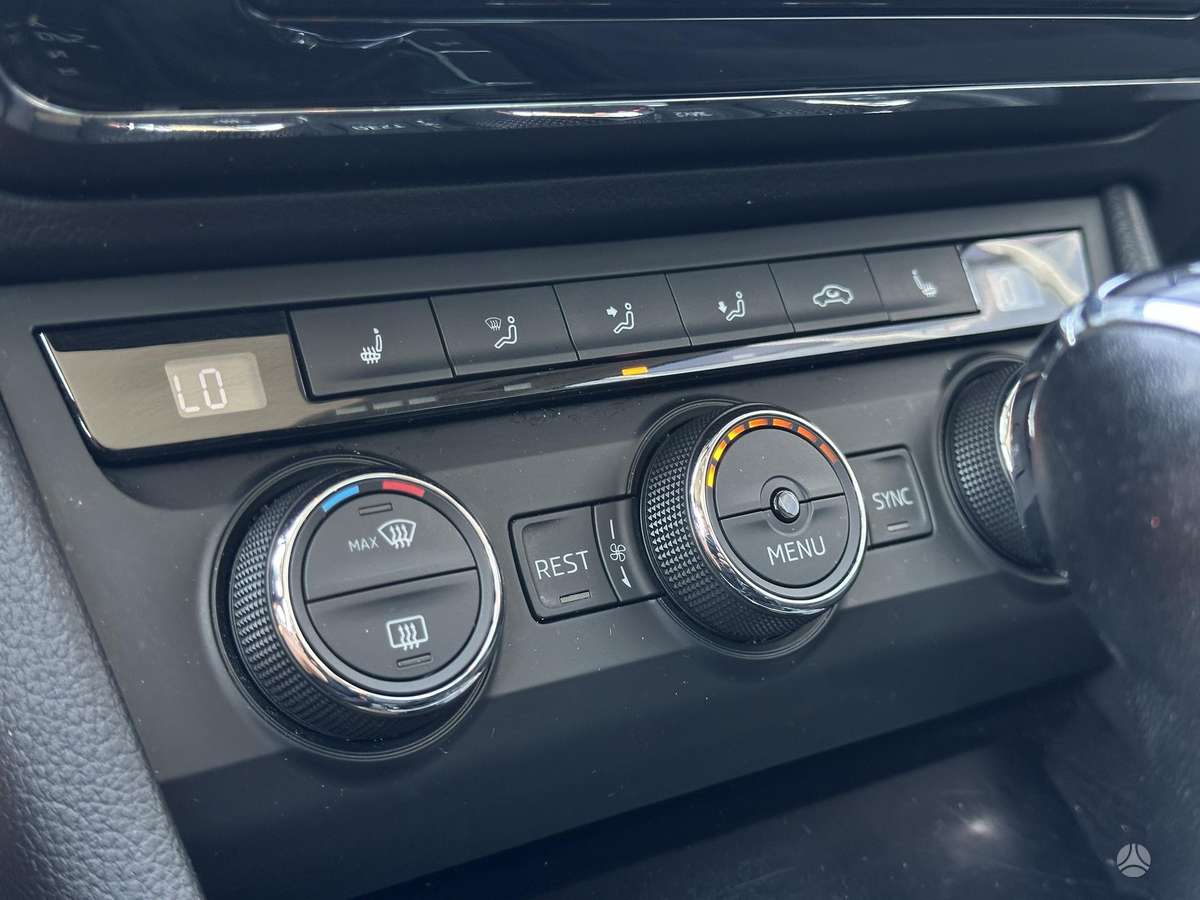Škoda Superb - 11