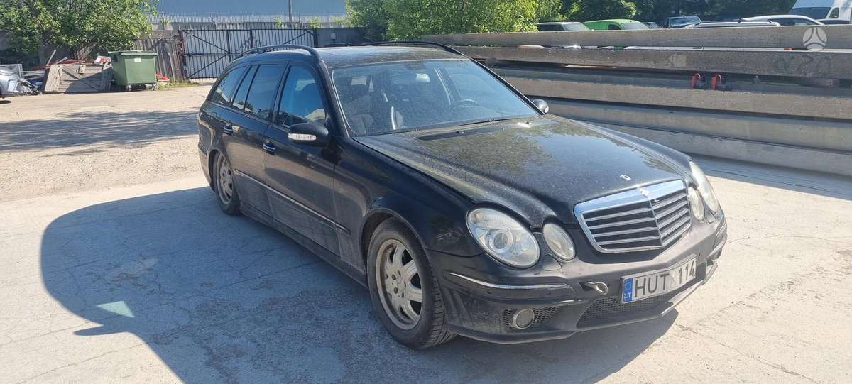 Mercedes-Benz E320, 3.2 l., Универсал