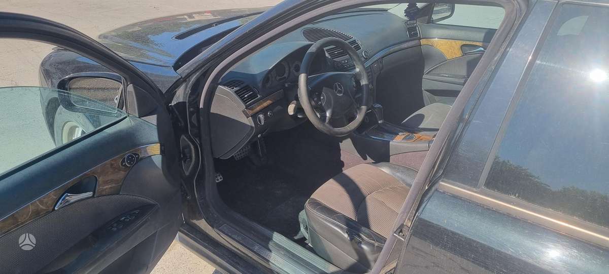 Mercedes-Benz E320, 3.2 l., Универсал