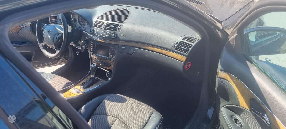 Mercedes-Benz E320, 3.2 l., Универсал