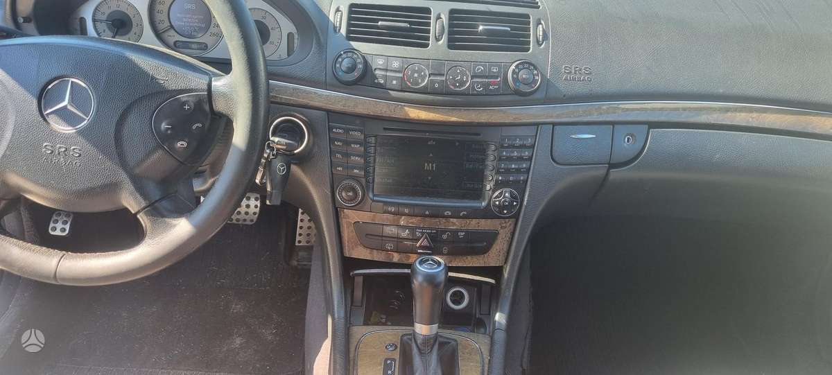 Mercedes-Benz E320, 3.2 l., Универсал