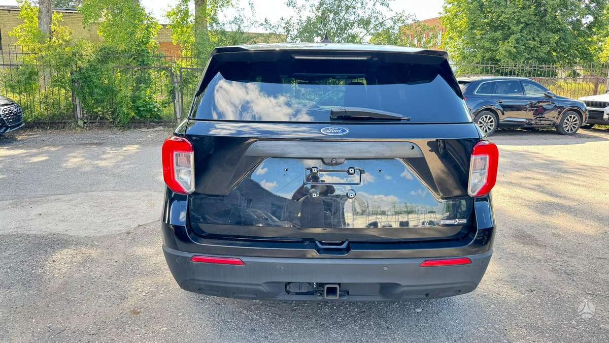 Ford Explorer, 3.0 l., off-road / crossover
