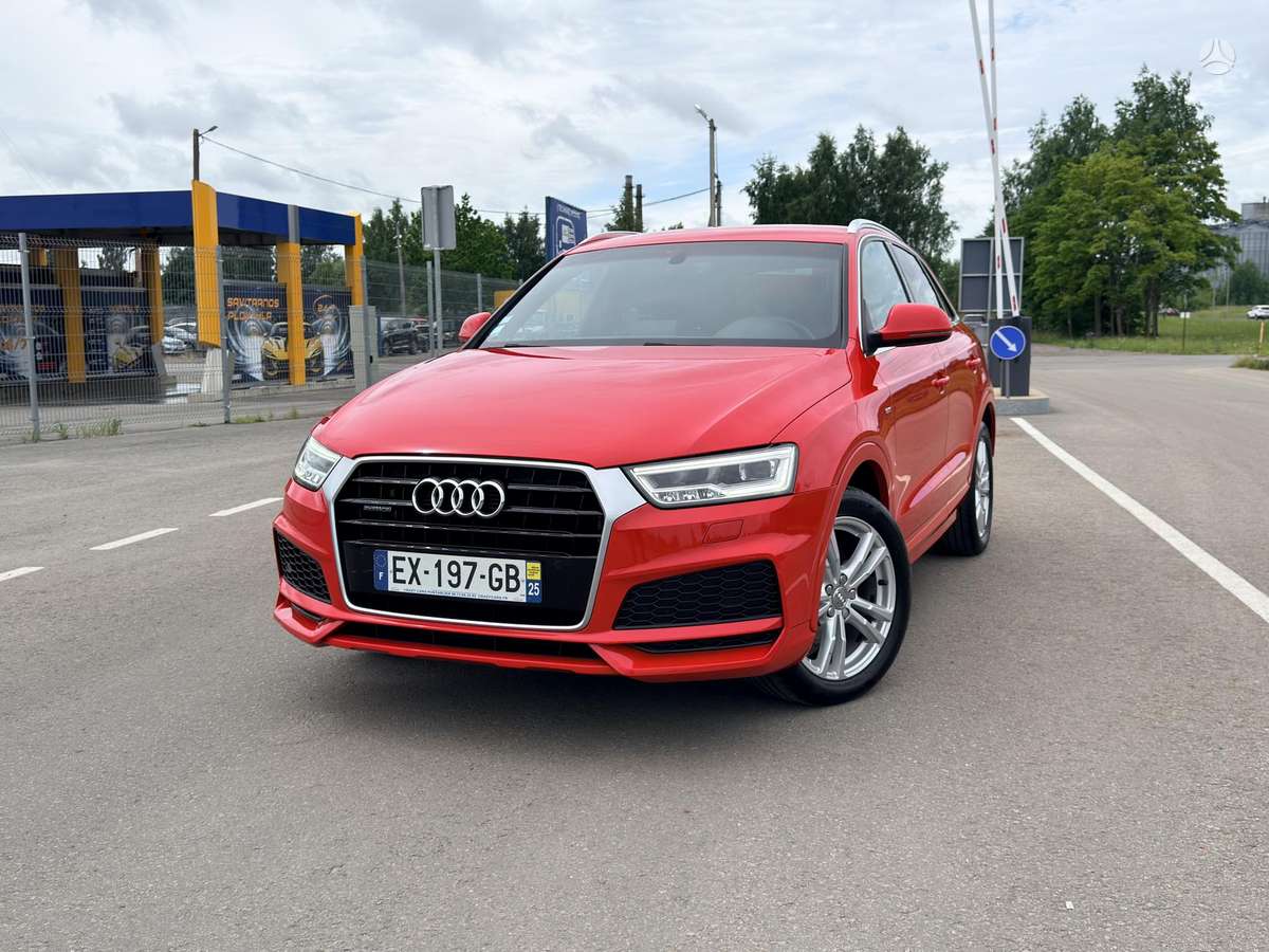 Audi Q3, 2.0 l., Минивэн