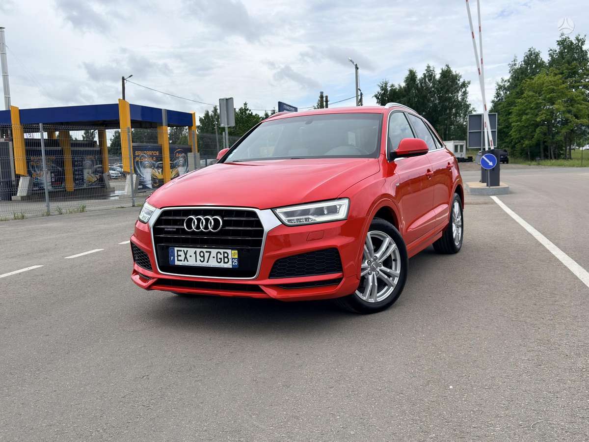 Audi Q3, 2.0 l., Минивэн